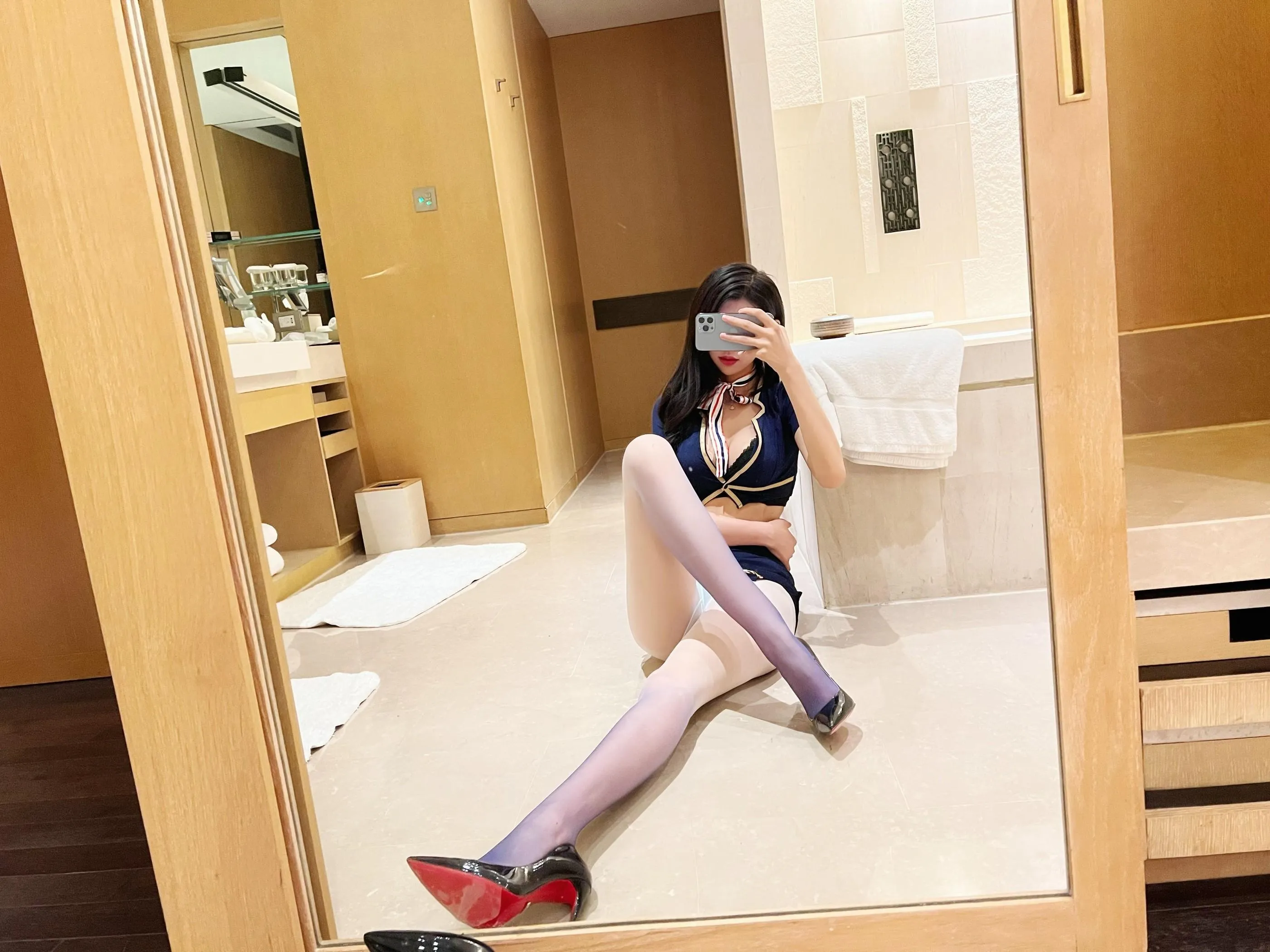 NO.020 葛征GEZHENG – 丝袜制服 [24P]插图2